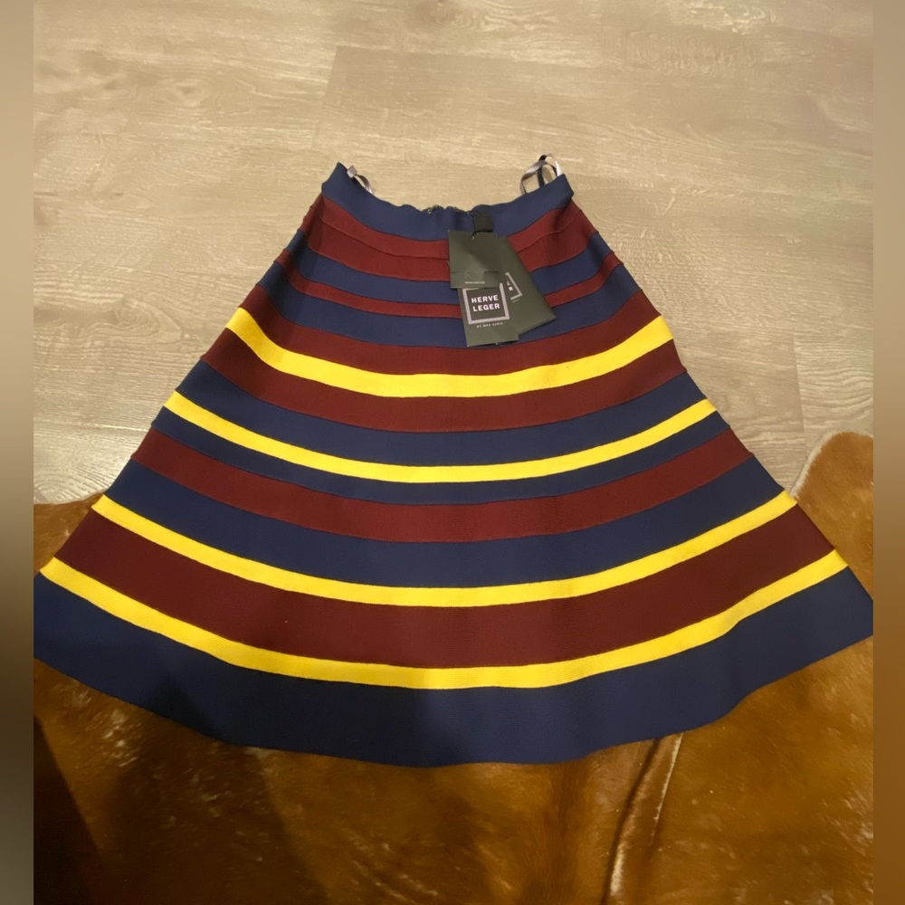 HERVÉ LEGER : ADDIE SKIRT - BRAND NEW / NEVER WORN / NEW WITH TAGS